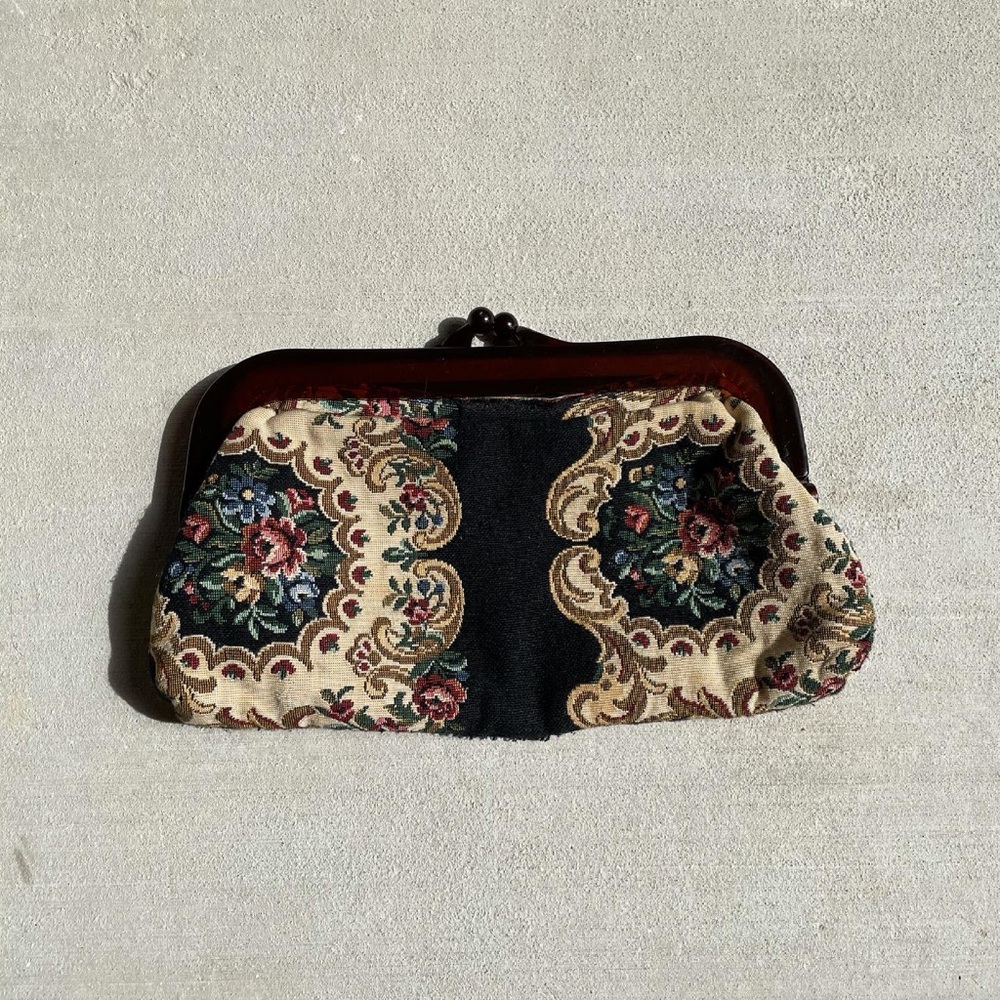 Vintage clasp